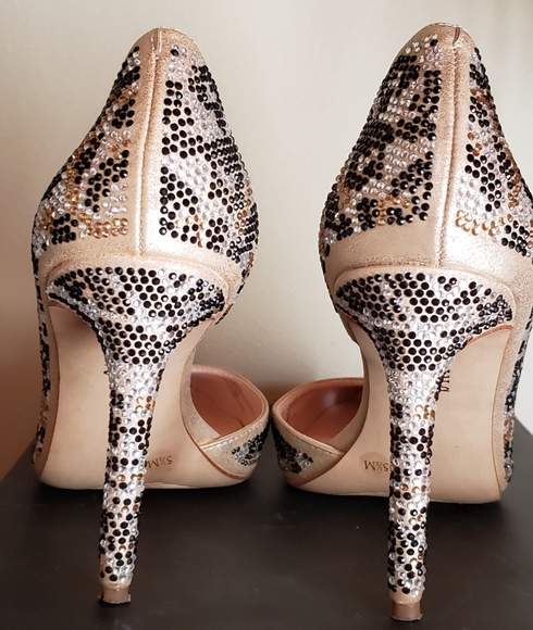 INTERNATIONAL CONCEPTS KENJAY PUMPS, LEOPARD GOLD - Picture 2 of 3